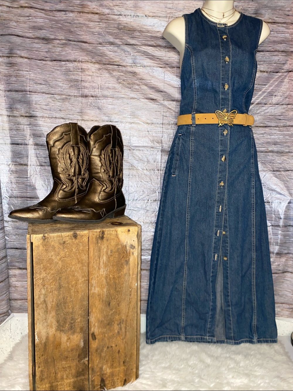 Gloria Vanderbilt Vintage Sleeveless Button-Front Denim Maxi Dress